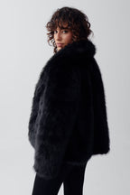 Aria™ Faux Fur Jacket – Luxurious Warmth with Effortless Style