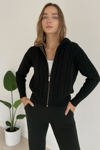 AMBAR Set  Sophistication and Comfort for Fall and Winter