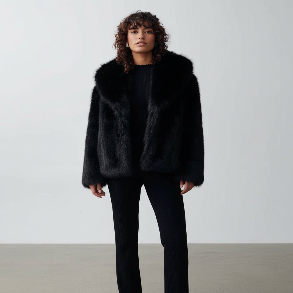 Aria™ Faux Fur Jacket – Luxurious Warmth with Effortless Style - Luxe Atire